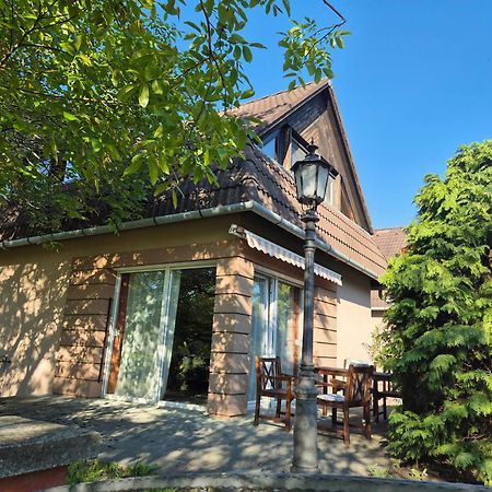 Siofoki Nyaralohaz Villa Exterior photo